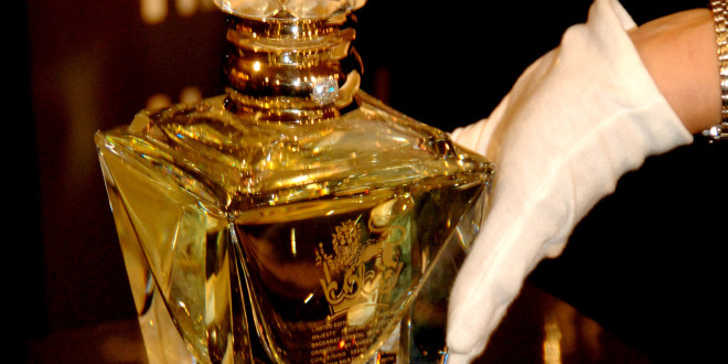 clive-christian-no-1-perfume-imperial-majesty-edition-on-display-at ...