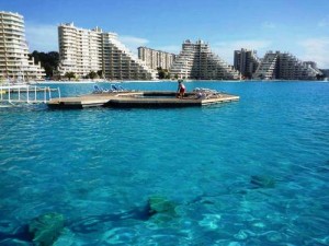 largest swimming pools in the world