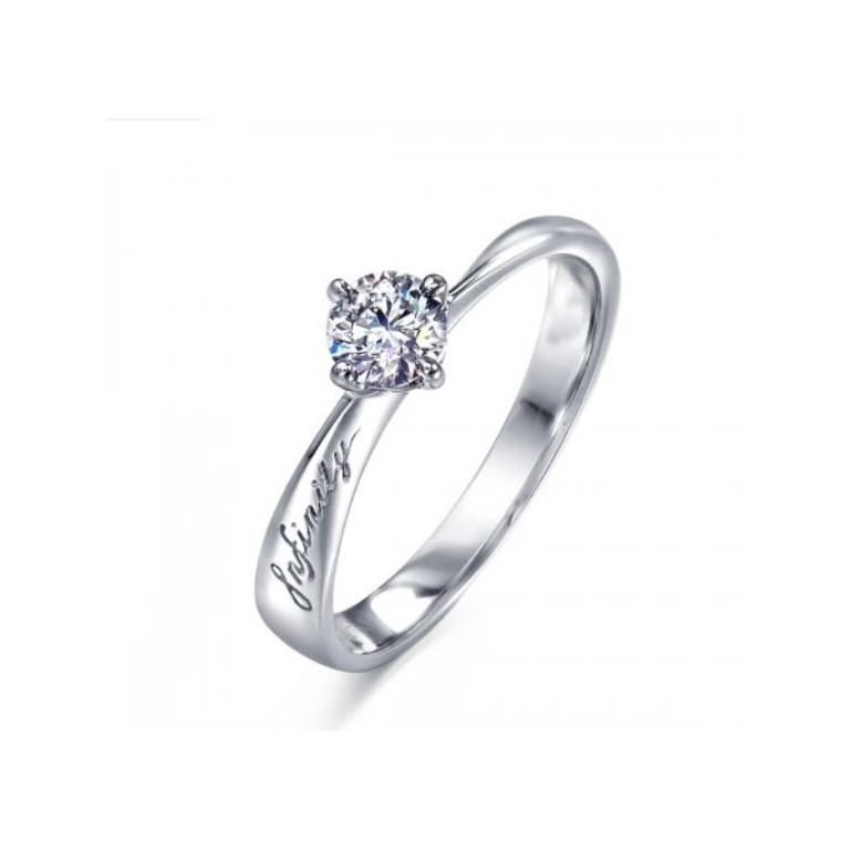 35 Fascinating & Stunning Round Solitaire Engagement Rings
