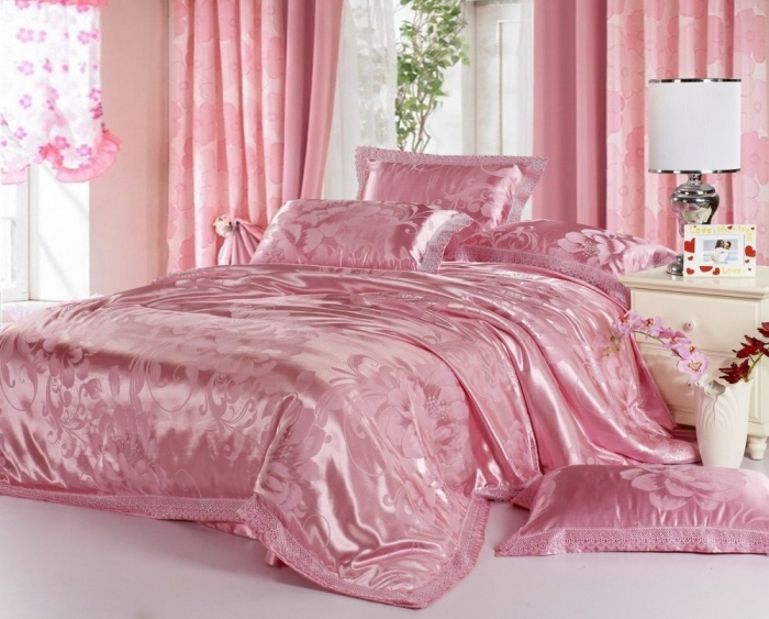 Luxury Pink Jacquard Satin Cotton Silk Bedding Sets Comforter Duvet