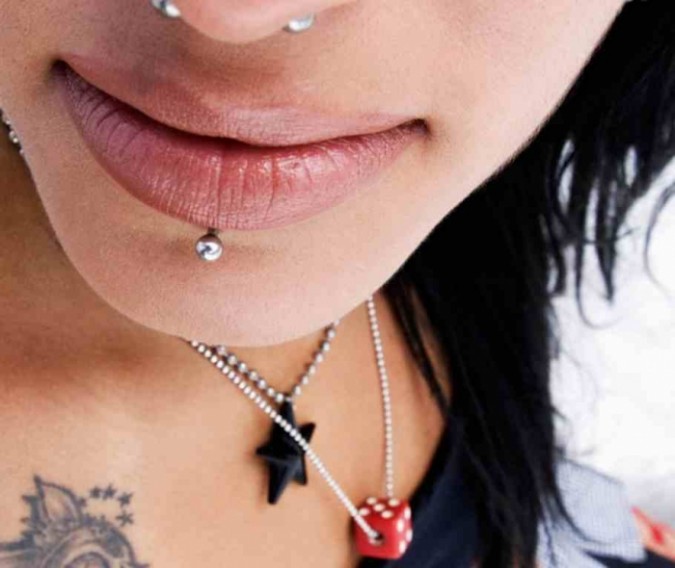 25 Pieces of Body Jewelry to Enhance Your Body’s Beauty Pouted Online