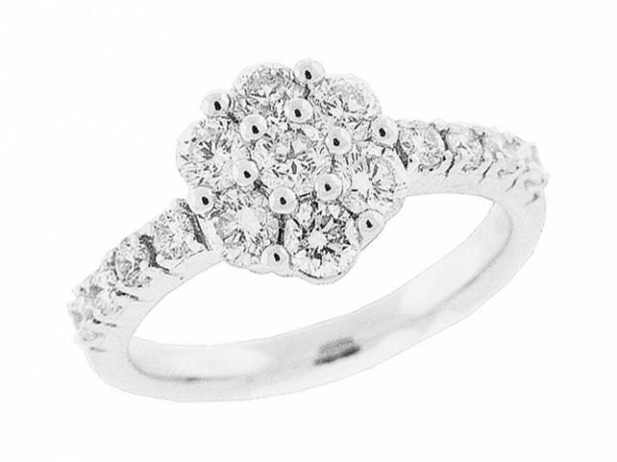 Cluster Engagement Rings For Those Who Are On A Budget