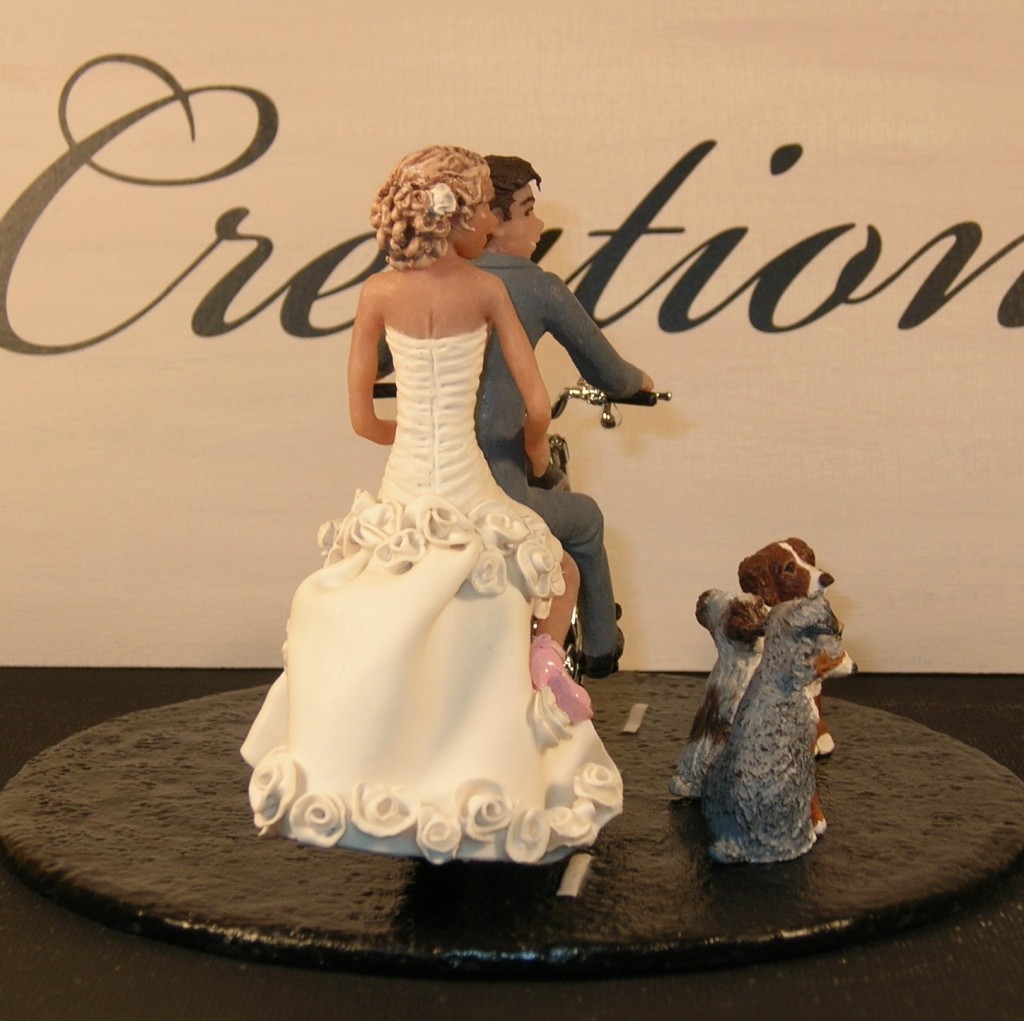ELECTROPRIME Funny Sexy Wedding Cake Topper with Bride and Groom | Fun,  Sexy, Humorous F X4I4 : Amazon.in: Home & Kitchen