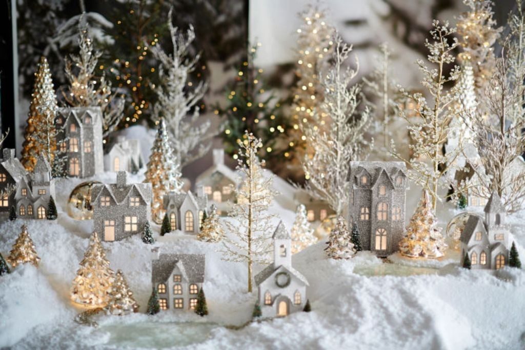 75 Hottest Christmas Decoration Trends & Ideas 2019 | Pouted