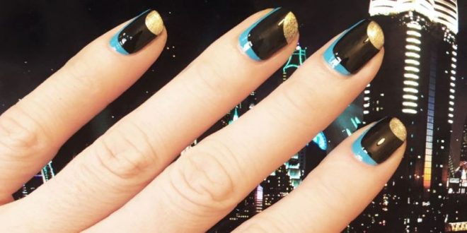 89+ Astonishing New Year&#039;s Eve Nail Design Ideas for Winter 2020 | Pouted.com