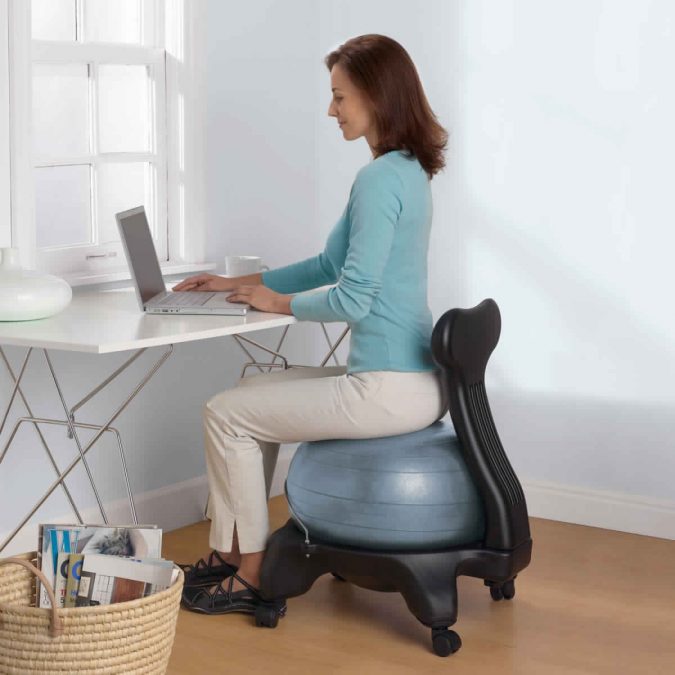 Benefits of using Yoga Ball Chair for your Home or Office | Pouted.com