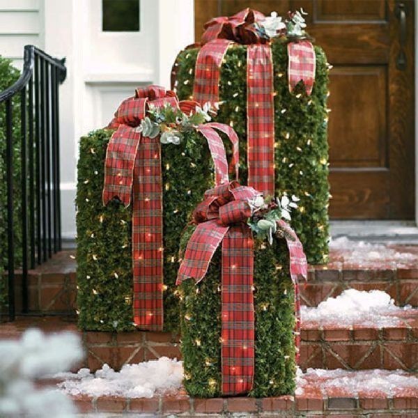 outdoor Christmas decoration 58 91+ Adorable Outdoor Christmas Decoration Ideas - 60