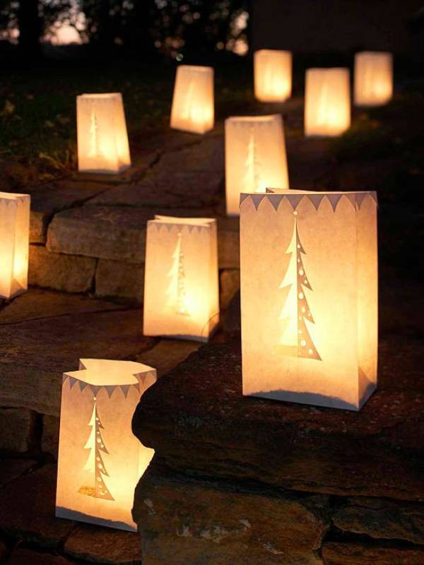 outdoor Christmas light decoration ideas 111 98+ Magical Christmas Light Decoration Ideas for Your Yard - 113