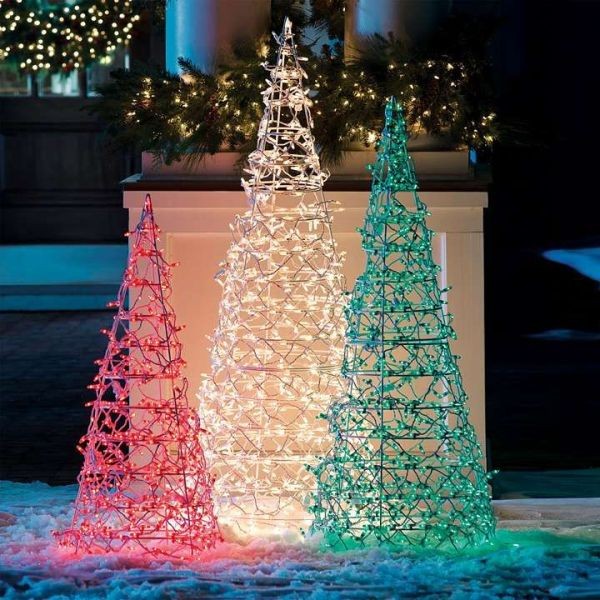 98+ Magical Christmas Light Decoration Ideas for Your Yard | Pouted.com