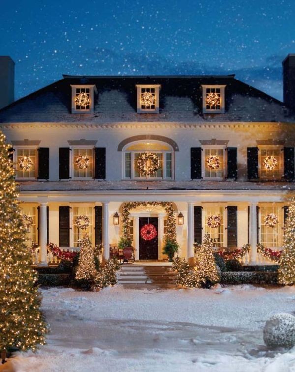 outdoor Christmas light decoration ideas 85 98+ Magical Christmas Light Decoration Ideas for Your Yard - 87