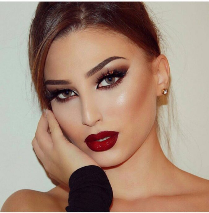 Top 10 Most Creative Prom Makeup Ideas That Are Trending