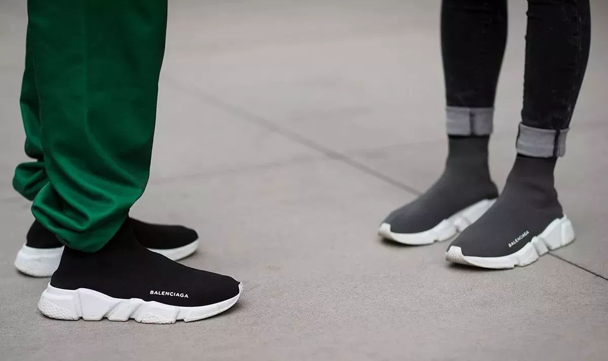 outfits to wear with balenciaga runners