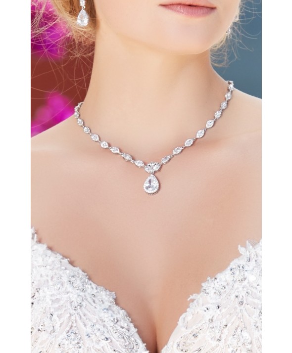 Bridal Necklace Three Accessories That Brides Shouldn’t Skip - 14