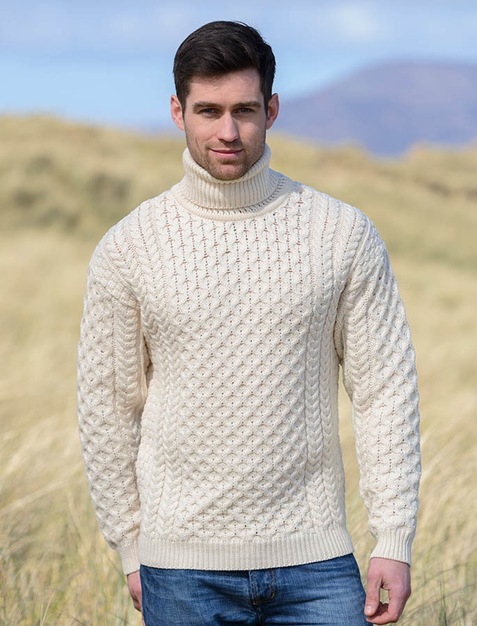 Embrace The Autumn With Aran Sweaters And Irish Knits