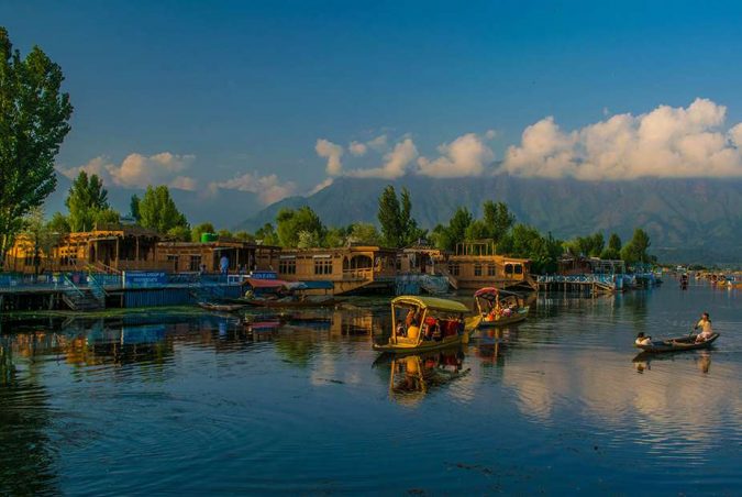 Srinagar Kashmir Ten Ideas for Family Holidays in India - 3