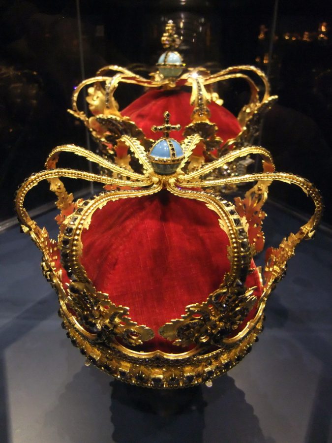 The 5 Most Expensive Crown Jewels In The World