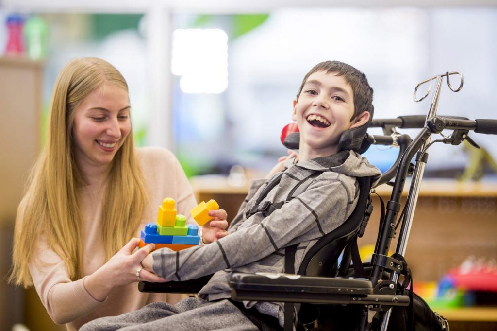 Parents Of A Child Suffering From Cerebral Palsy: 5 Things To Know