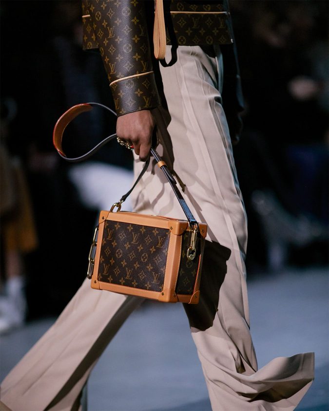 65+ Hottest Fall and Winter Accessories Fashion Trends in 2020 | www.paulmartinsmith.com