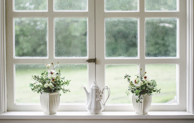 home decor windows Make Your Home Look Classy On a Budget with These Tips - 9