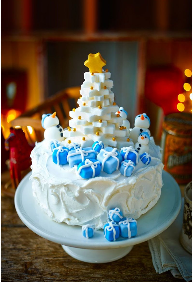 16 Mouthwatering Christmas Cake Decoration Ideas