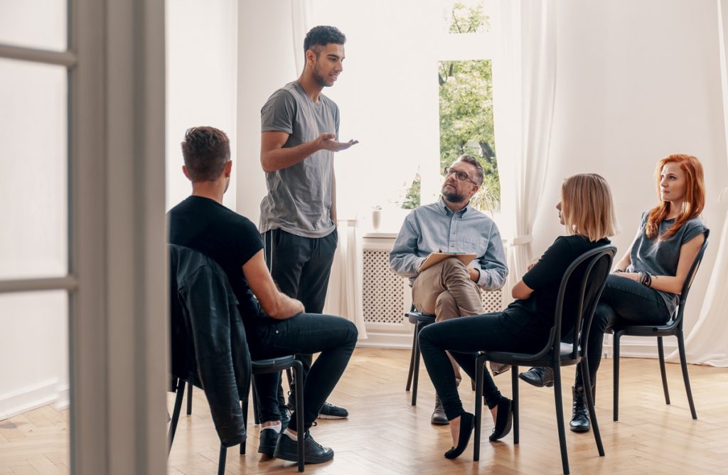 6 Reasons Why Every Addict Should Join A Support Group