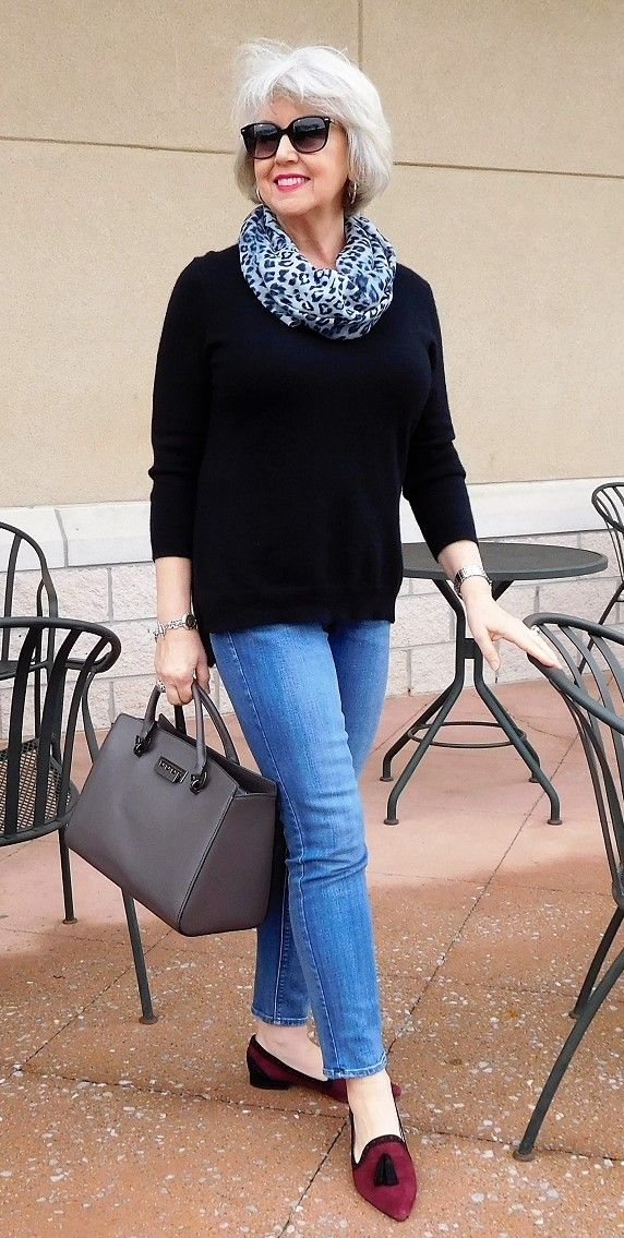 110+ Elegant Outfit Ideas for Women Over 60