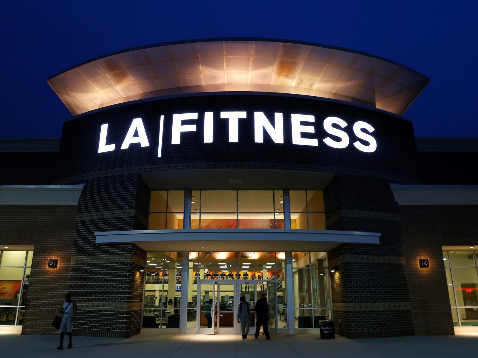 LA Fitness Top 7 Best Gyms in America 2025 | Fitness Guide - 3