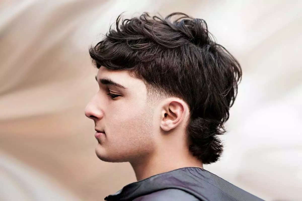 Modern Mullet Top 7 Haircuts for Men 2025 : Trends and Styles - 3