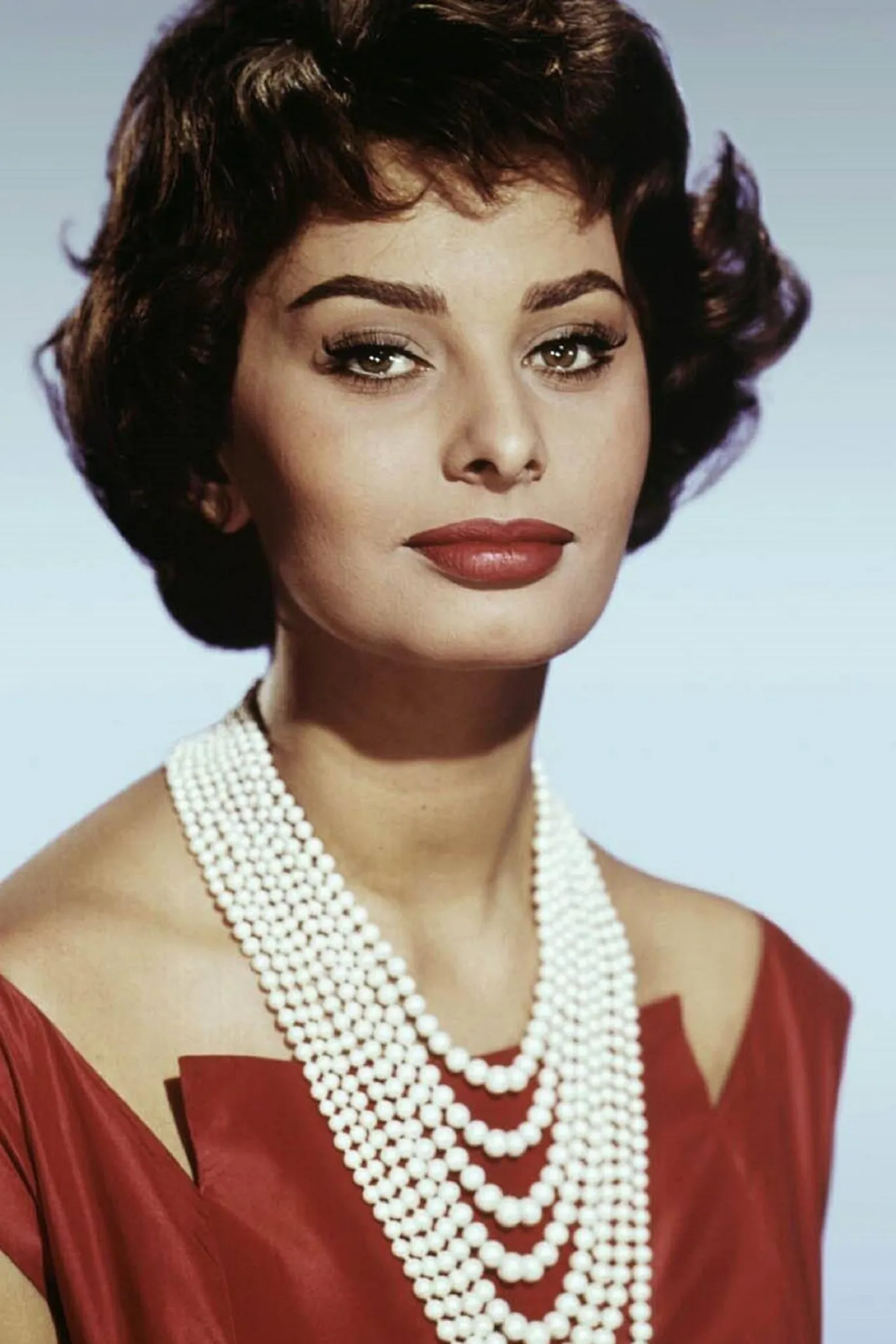 sophia loren 7 Most Chic Actresses Ever: Hollywood Style Icons - 5 top 7 most chic actresses ever,audrey hepburn,marilyn monroe,elizabeth taylor,grace kelly,jacqueline bisset,sophia loren,catherine deneuve,pam grier,jane fonda,classic hollywood glamour,timeless fashion icons,katharine hepburn,legendary style pioneers,angelina jolie,cate blanchett,meryl streep,tilda swinton,diane keaton,greta garbo,marlene dietrich,classic hollywood style,timeless elegance,red carpet fashion icons,influential trendsetters,hollywood icons,timeless style,red carpet glamour,fashion trendsetters,elegant divas,stylish legends,iconic wardrobes,influential fashionistas,ingrid bergman,classic hollywood fashion icons,vivien leigh,lauren bacall,elegant style inspiration,red carpet legends,timeless beauty,iconic movie stars,stylish celebrities,elegant actresses,romy schneider,diane kruger,iconic fashion icons,timeless style inspiration,red carpet trailblazers,elegant screen legends,influential style setters,enduring beauty standards,fashion-forward divas,sartorial trendsetters.,hollywood glamour,fashion icons,style influencers,red carpet divas,elegant superstars,sophisticated trendsetters,vintage vixens,iconic wardrobes.