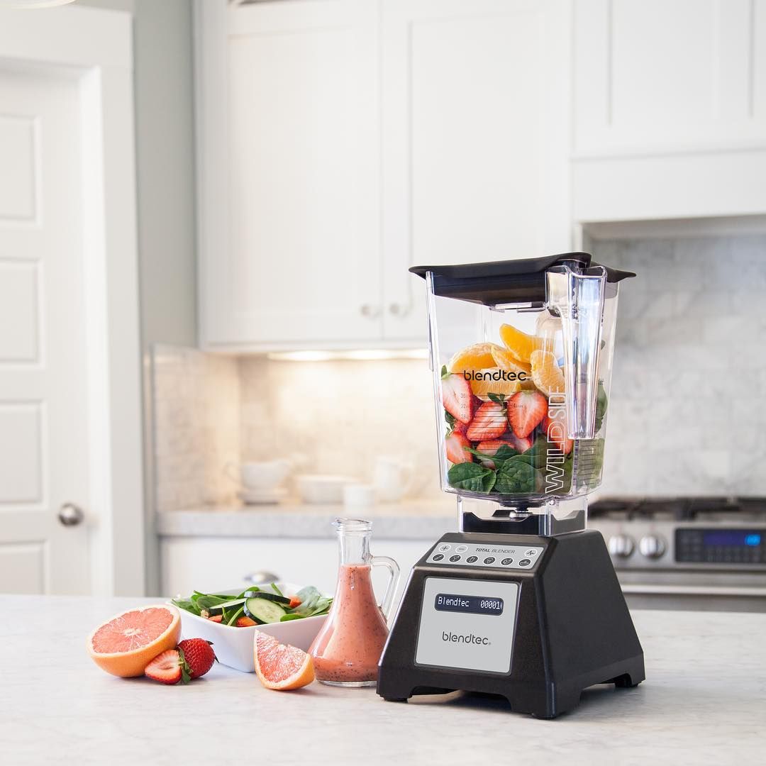 Blendtec Total Classic The 7 Best Blenders of 2024: Tested and Reviewed for You - 5